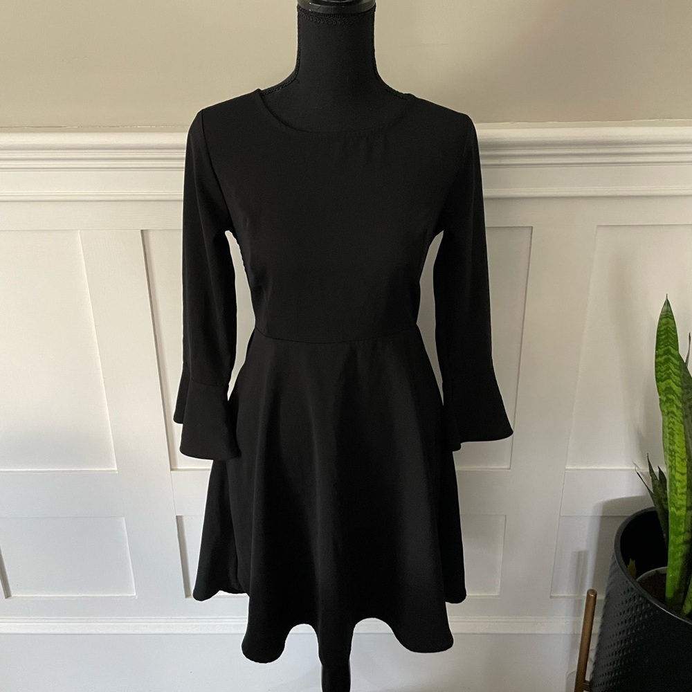 Black long sleeved dress